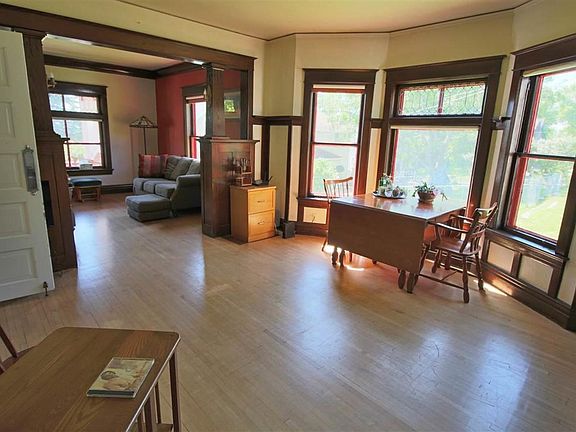 5th image of 1011 N 59th Ave W