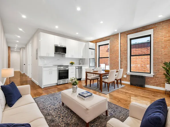 60 2nd Avenue image 1 of 13