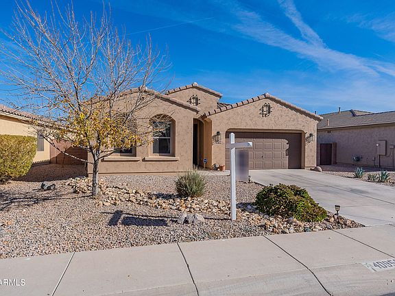 3rd image of 40950 W BEDFORD Drive