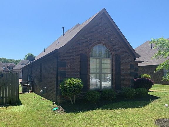 3rd image of 9193 Acadia Pl