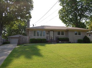 7911 Gayeway Dr, Louisville, KY 40219