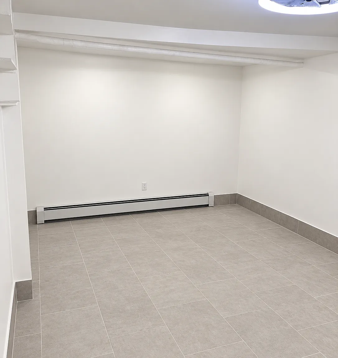 2 bed, 900 sqft, $2,800 — Photo 3