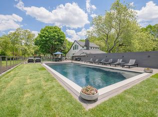 66 Lewis Rd, East Quogue, NY 11942