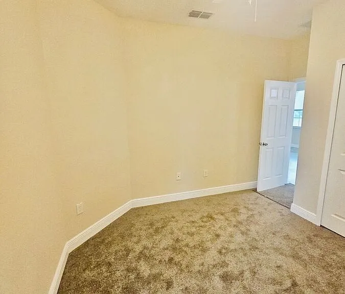 5815 Twisted Oaks Dr — Photo 35