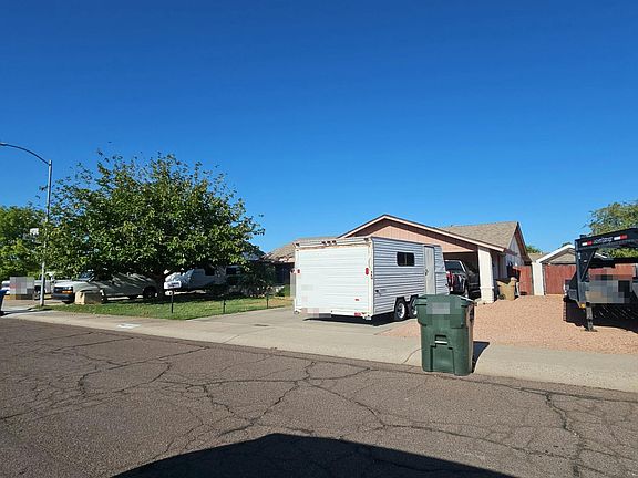 2nd image of 12632 N 40th Dr