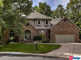 11127 William Plz, Omaha, NE 68144