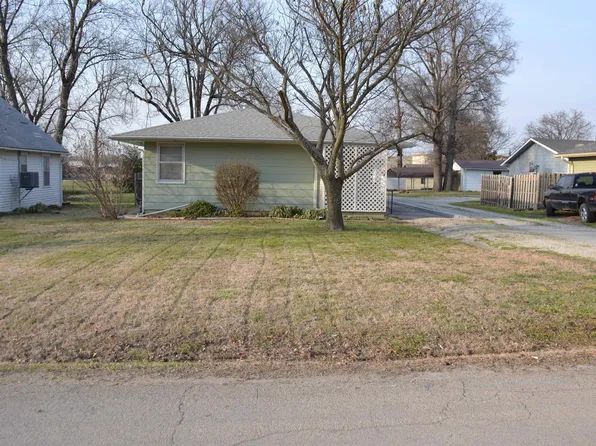 414 Lincoln St, Osage City, KS 66523