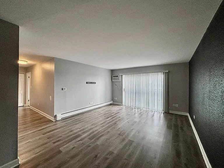 520 Rentals — Photo 26
