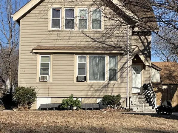 2104 West Lincoln AVENUE, Milwaukee, WI 53215