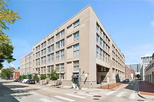 2 bed, 2.0 bath, 1149 sqft, $3,000 — Photo 1