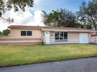 2090 Jamaica Dr, Miramar, FL 33023