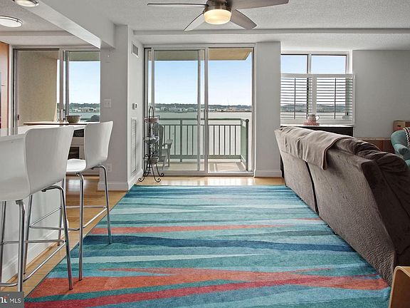 2nd image of 501 Slaters Ln APT 123