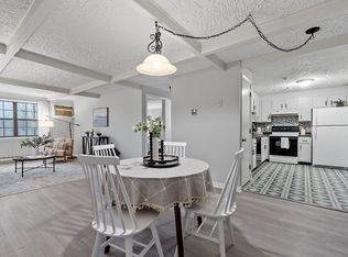35 Swanson Ct APT 33D, Boxboro, MA 01719