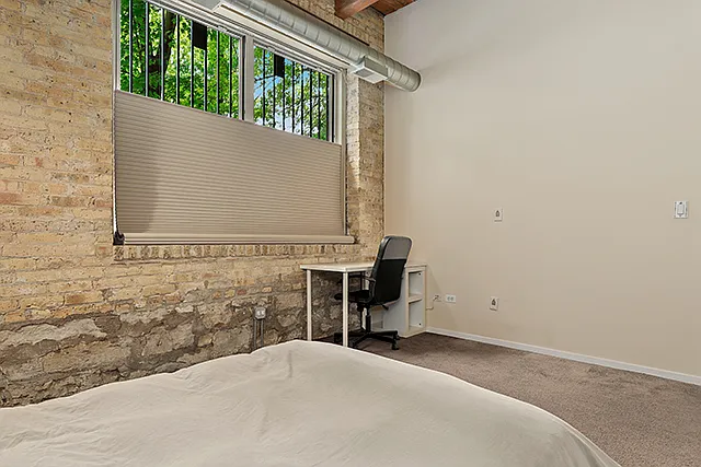 1740 N Maplewood Ave #104 — Photo 12