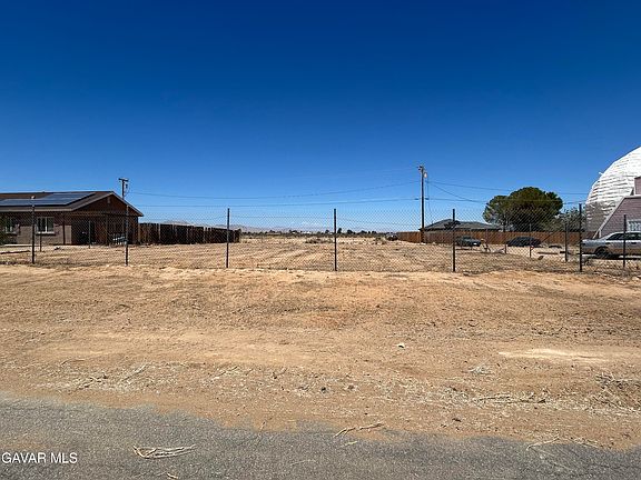 5th image of Ironwood Ave