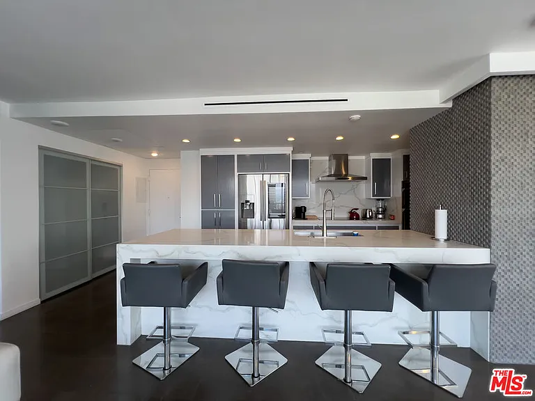 2160 Century Park E #2112 — Photo 18