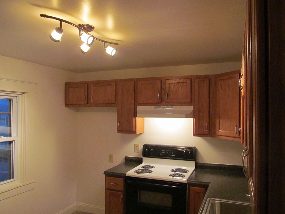 1st image of 246 S Ironstone Dr