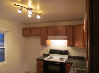 246 S Ironstone Dr, Boyertown, PA 19512