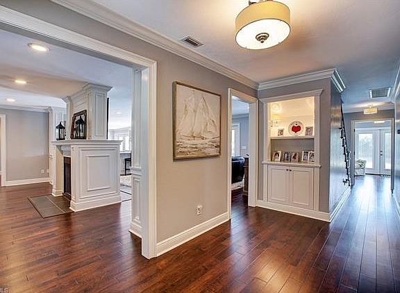 4th image of 5533 Natoma Dr