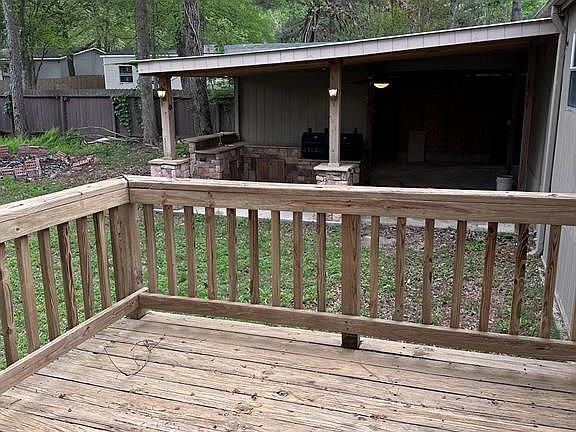 3rd image of 33106 McKinley Cir