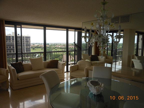 2nd image of 2450 Presidential Way APT 908
