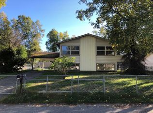 818 Lancaster Dr, Anchorage, AK 99503