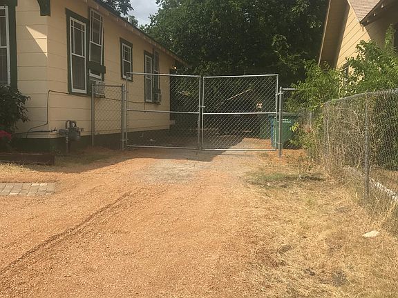 Driveway into backyard