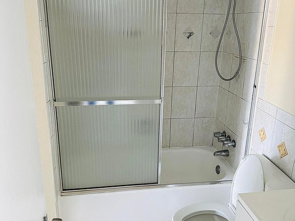 5th image of 4705 NW 7th St APT 206