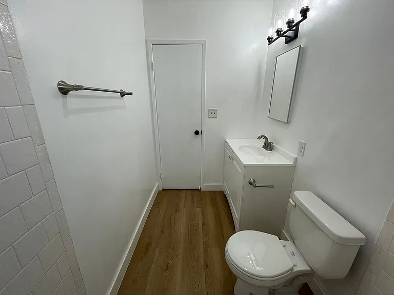 1141 Molino Ave — Photo 26