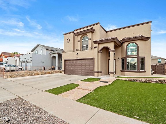 3rd image of 12564 Paseo Alegre Dr