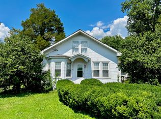 327 Johns Neck Rd, Weems, VA 22576