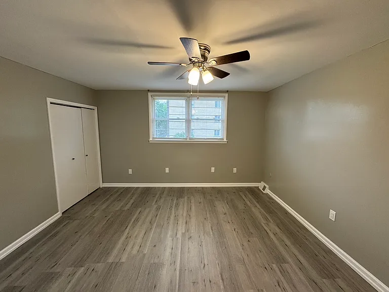 1134 E Mount Airy Ave #2 — Photo 7