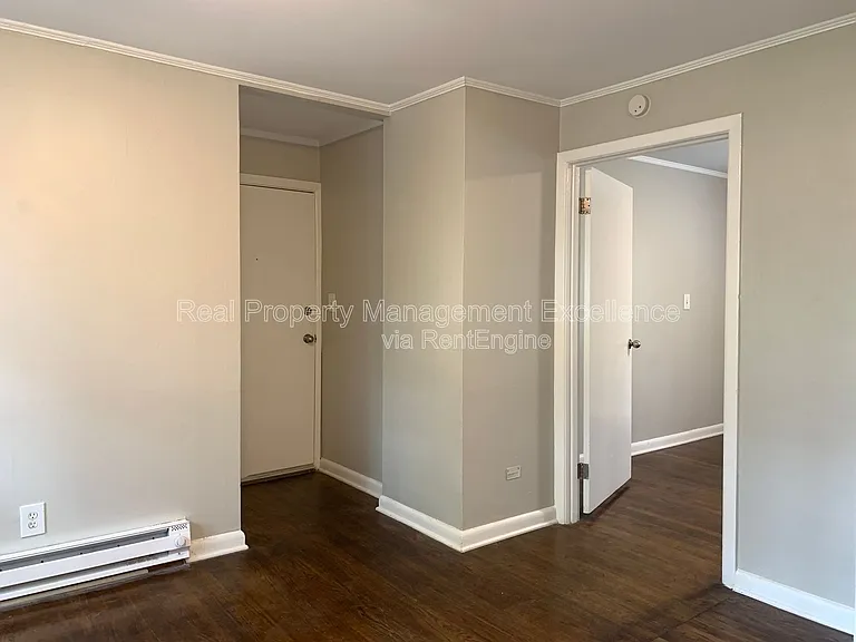 1136 Gorman St #B — Photo 16
