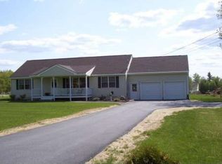 76 Governors Rd, Farmington, NH 03835