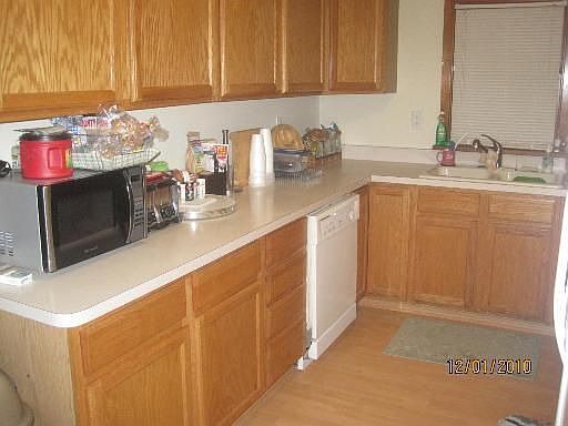 3rd image of 24612 W Passavant Ave