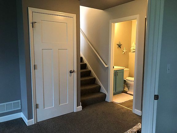 5th image of 843 N Sandy Ln