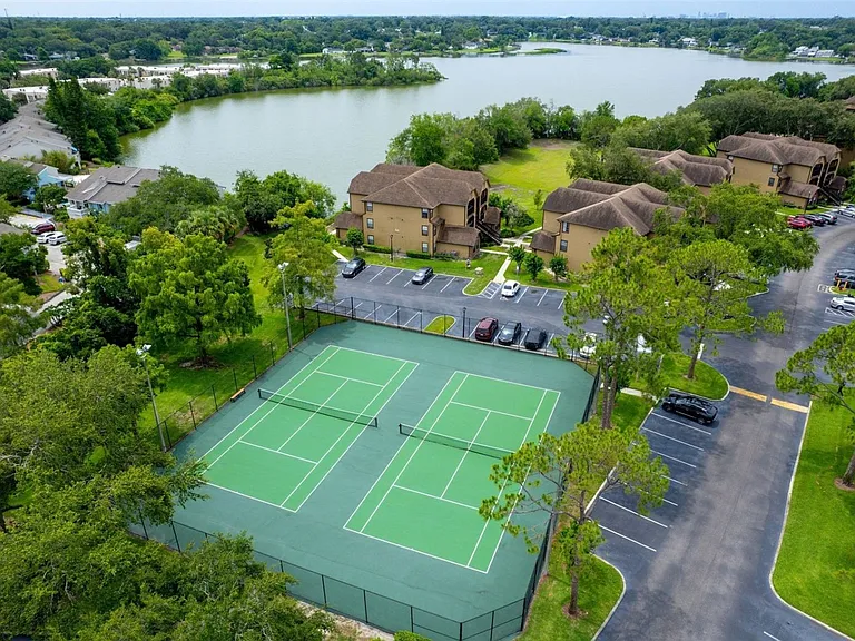 420 Forestway Cir #201 — Photo 29