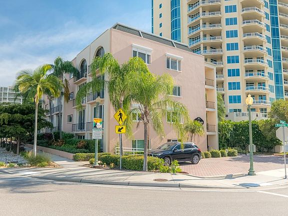 2nd image of 301 S Gulfstream Ave Unit 203