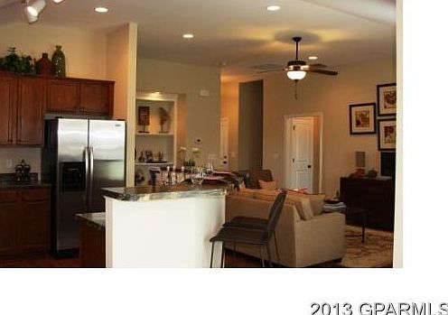 2nd image of 437 Cheltenham Drive