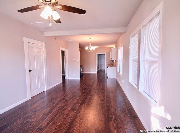 2nd image of 107 Hardeman St