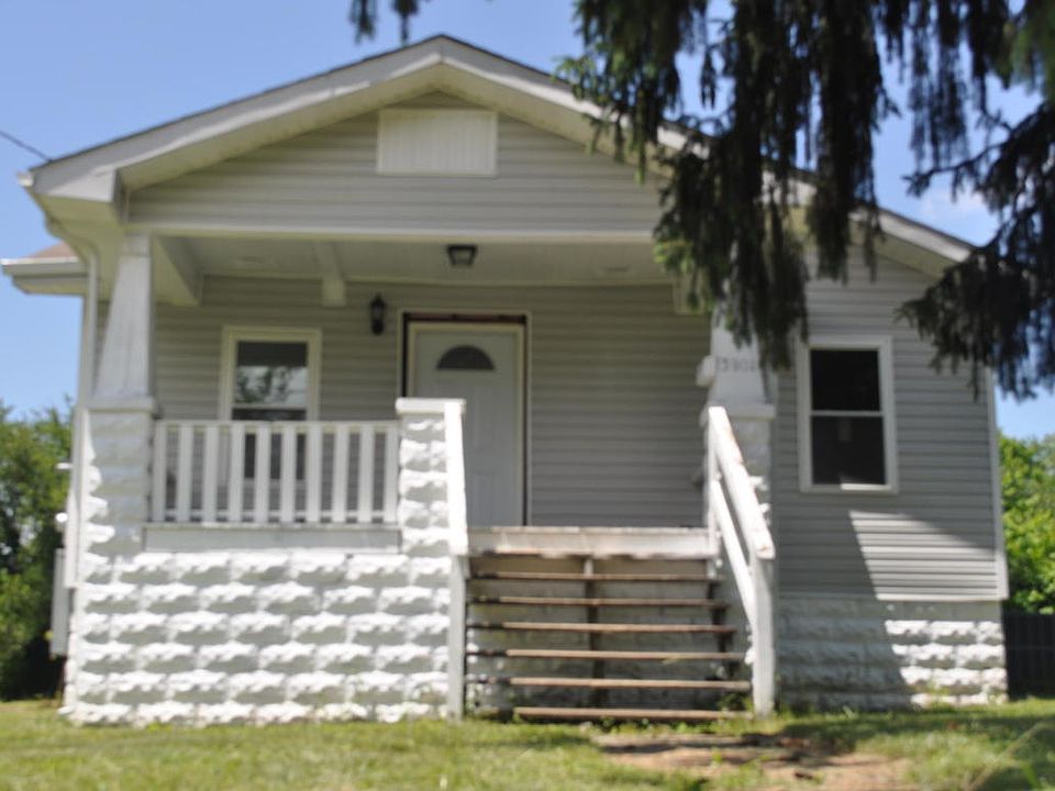 1st image of 3901 Porter Ave