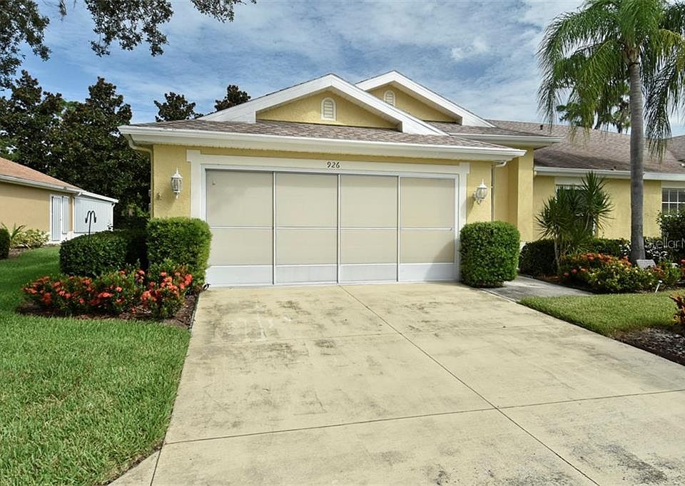 1st image of 926 Villeroy Greens Dr