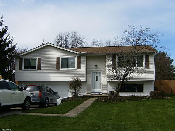 2nd image of 35848 Dorchester Ave