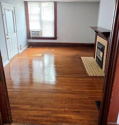 2nd image of 2588 East Ave