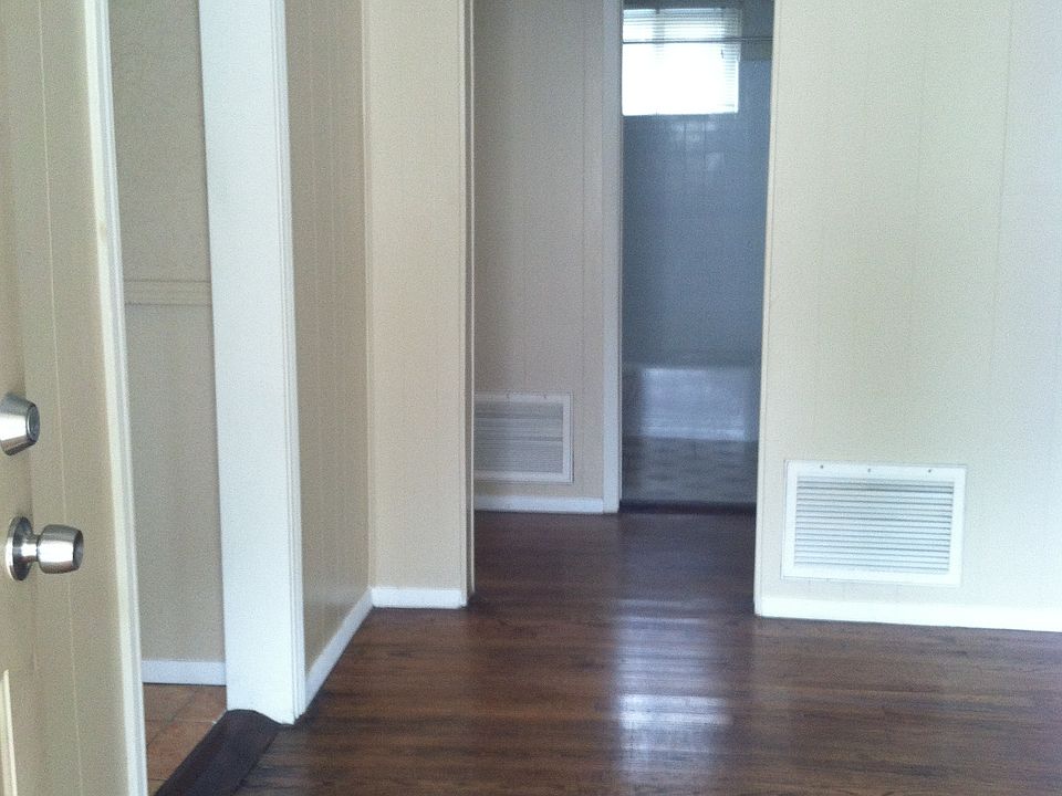 2824 Frazier Ave, Fort Worth, TX 76110 Zillow