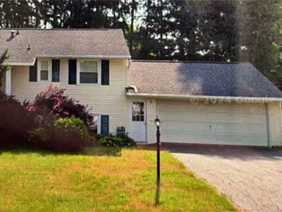 8 Commane Rd, Baldwinsville, NY, 13027