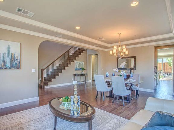 3rd image of 6439 Ramblewood Dr