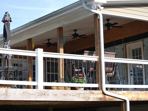 4th image of 4550 Ronald Dr