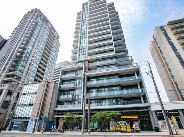 1486 Bathurst St #1604, Toronto, ON M5P 0A5