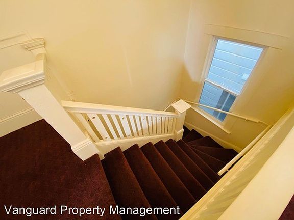 3rd image of 1676 Grove St